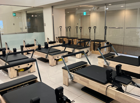 ピラティスリフォーマースタジオ